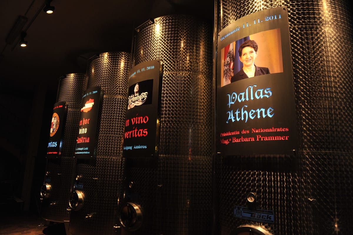 Tanks mit individuellen Etiketten